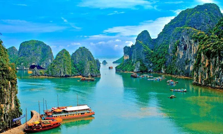 Classical 5 Day Trip to Vietnam